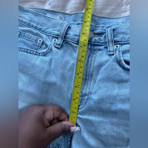 GAP Womens Jean Shorts Size 26 Blue Slim Short Distressed Light Wash Denim - Picture 9 of 10